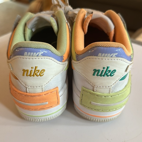 Size 5 Nike Air Force 1 Shadow White/Peach/Cream/Light Liquid Lime size US 5 - Picture 3 of 9